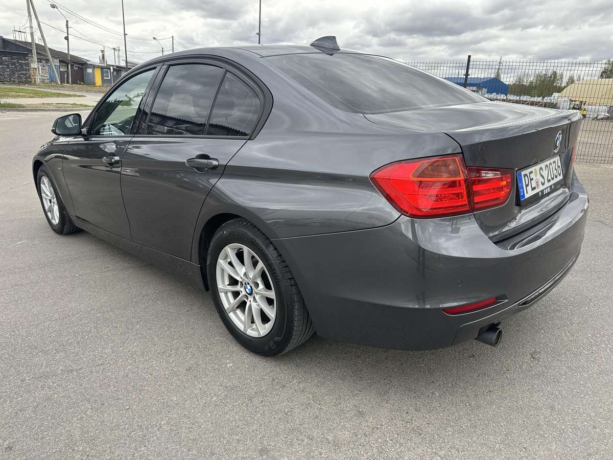 BMW 320, 2.0 l., sedanas