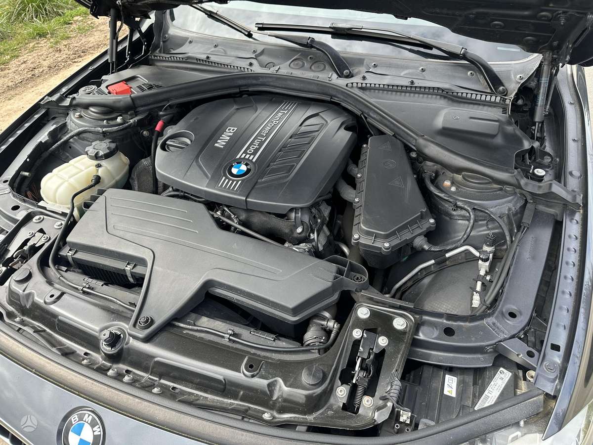 BMW 320, 2.0 l., sedanas