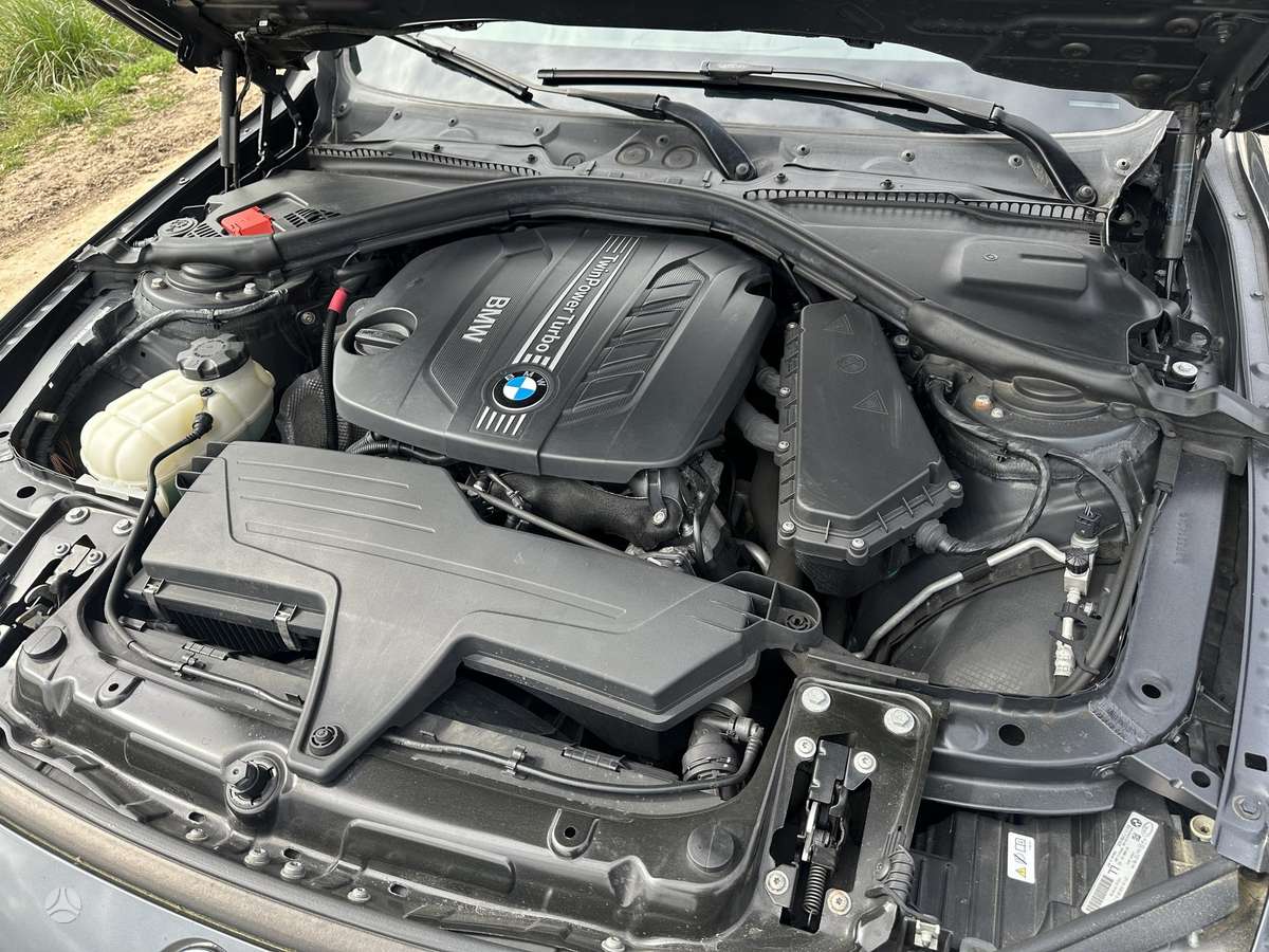 BMW 320, 2.0 l., sedanas