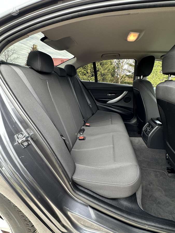 BMW 320, 2.0 l., sedanas