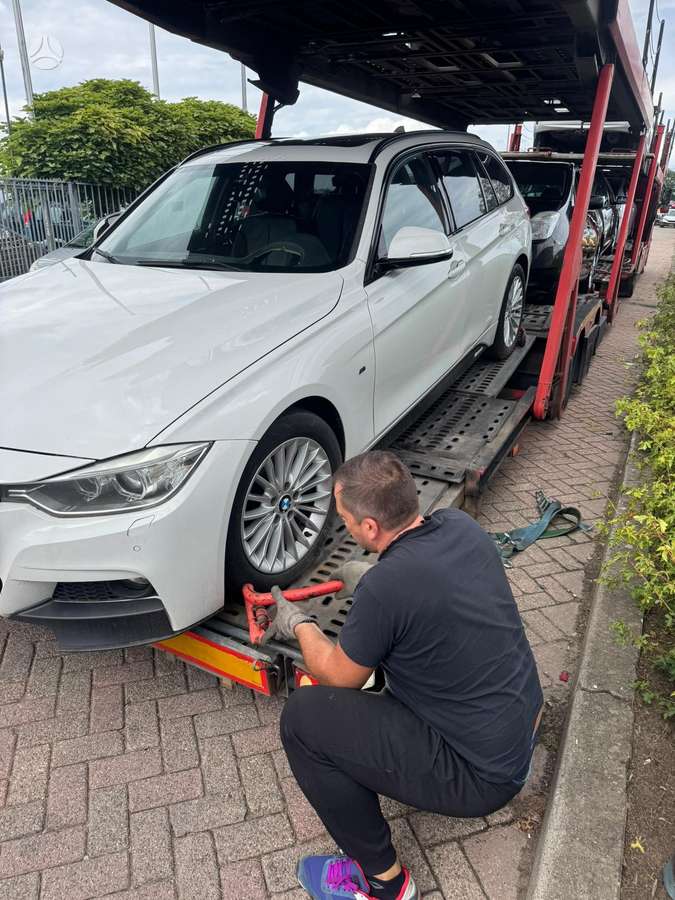BMW 320, 2.0 l., universalas