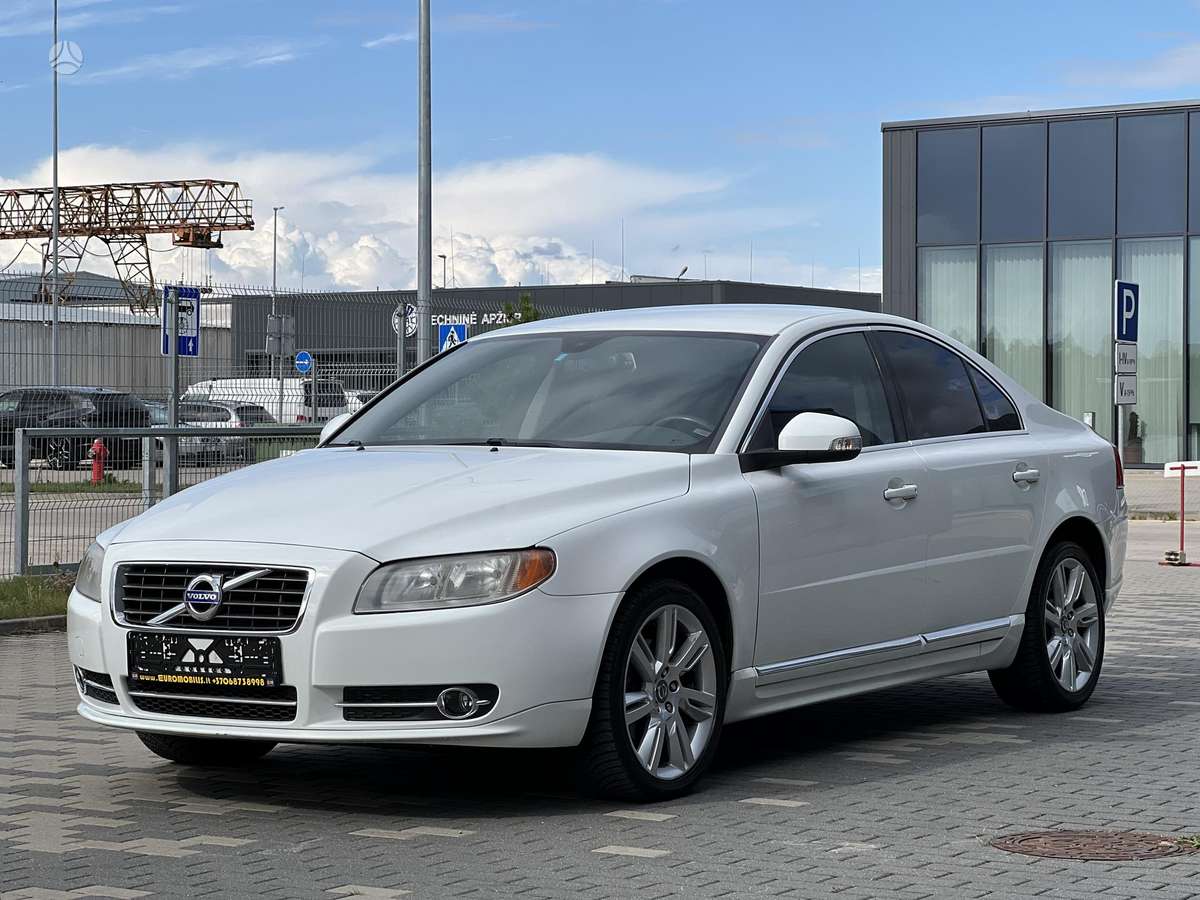 Volvo S80, 2.0 l., Седан