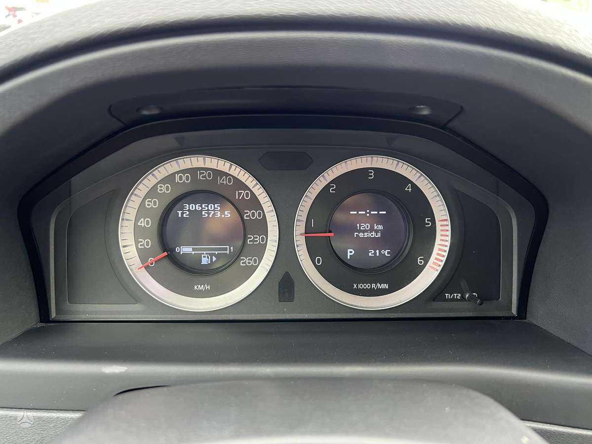 Volvo S80, 2.0 l., Седан