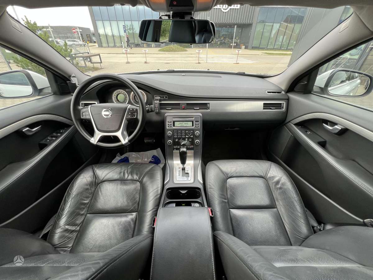 Volvo S80, 2.0 l., Седан