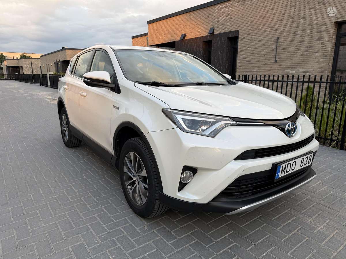 Toyota RAV4 - 3