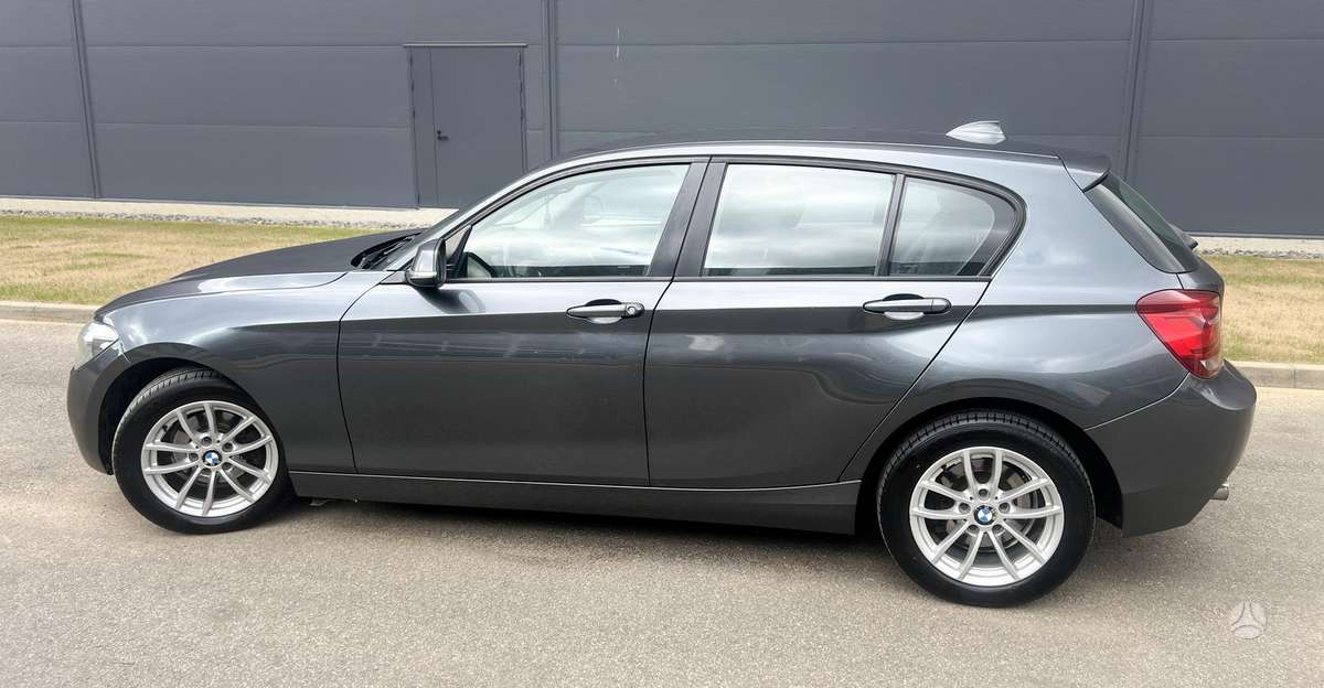 BMW 118, 2.0 l., hatchback