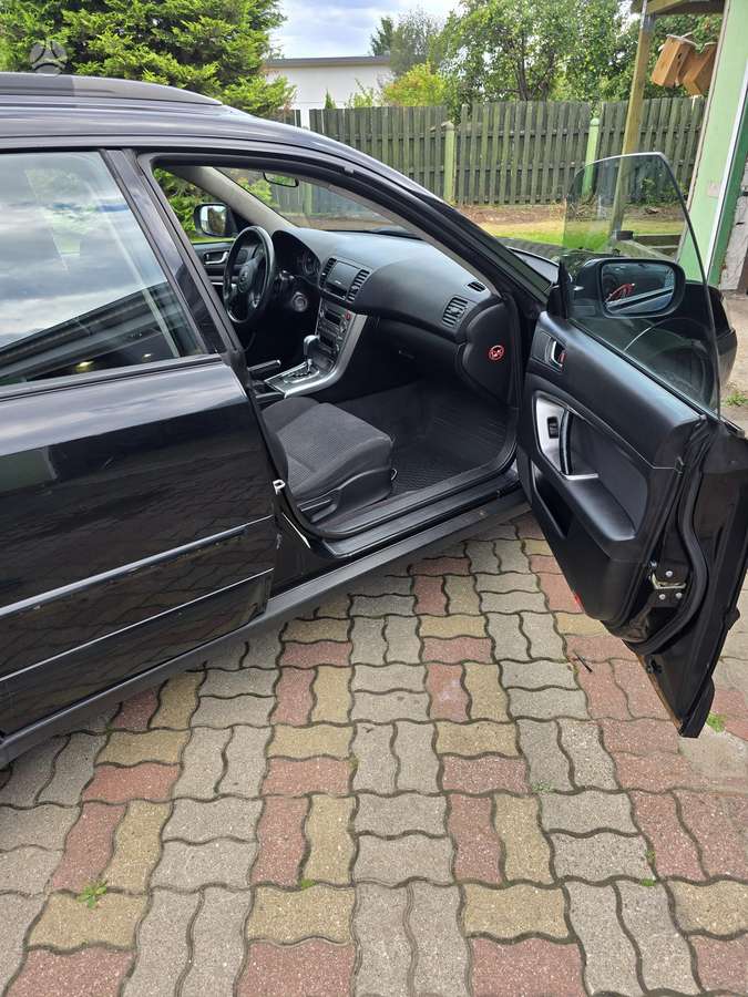 Subaru Legacy, 2.5 l., Универсал