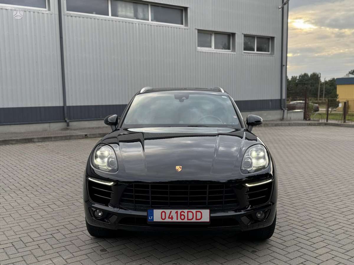 Porsche Macan - 2
