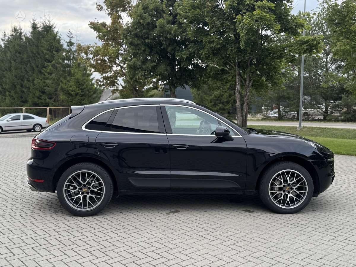 Porsche Macan - 9