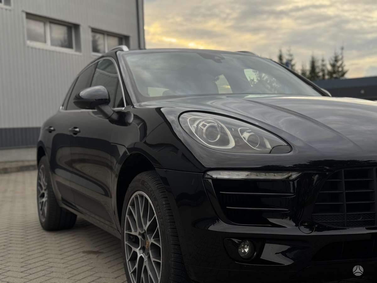 Porsche Macan - 12