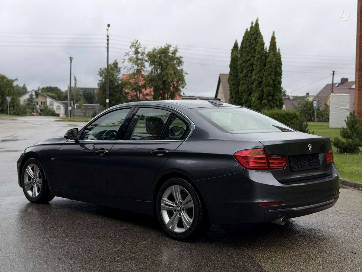 BMW 320, 2.0 l., Седан