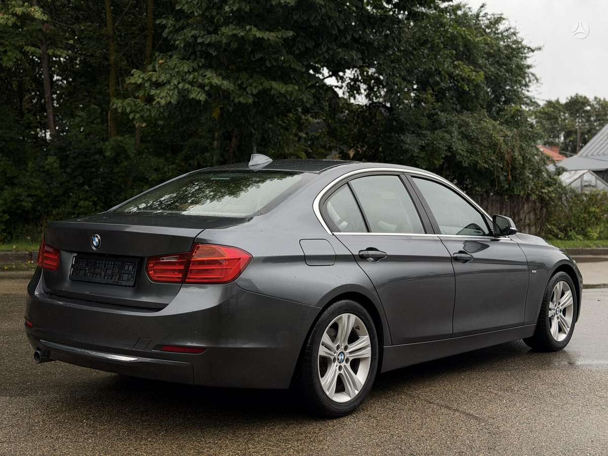 BMW 320, 2.0 l., Седан