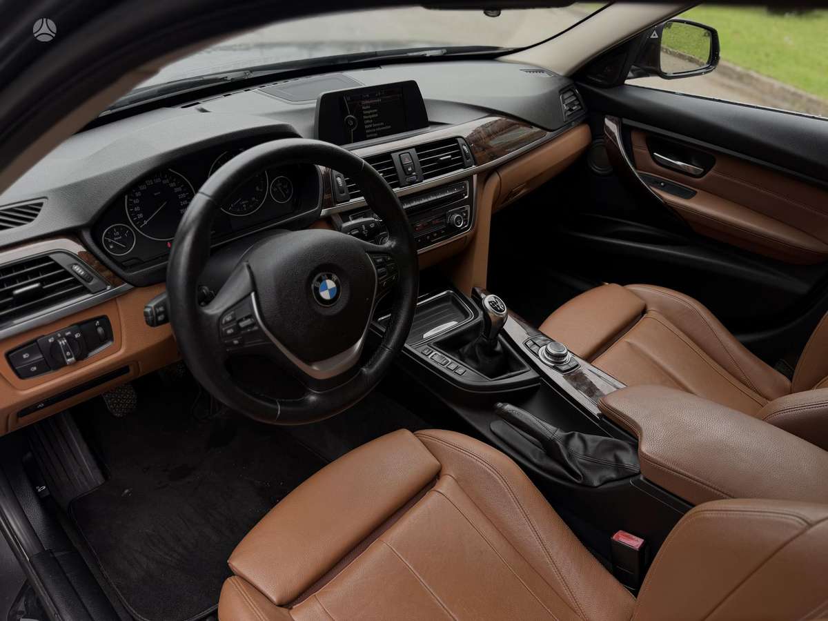 BMW 320, 2.0 l., Седан