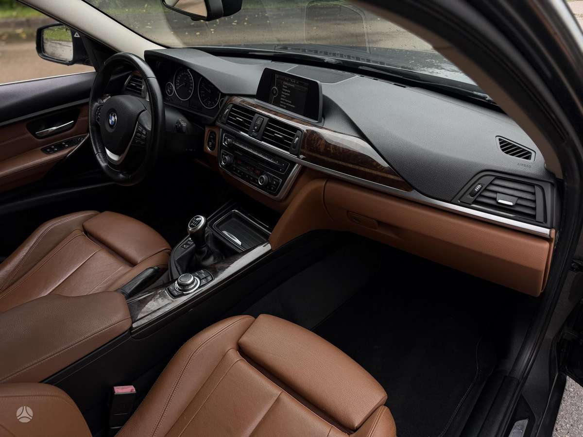 BMW 320, 2.0 l., Седан