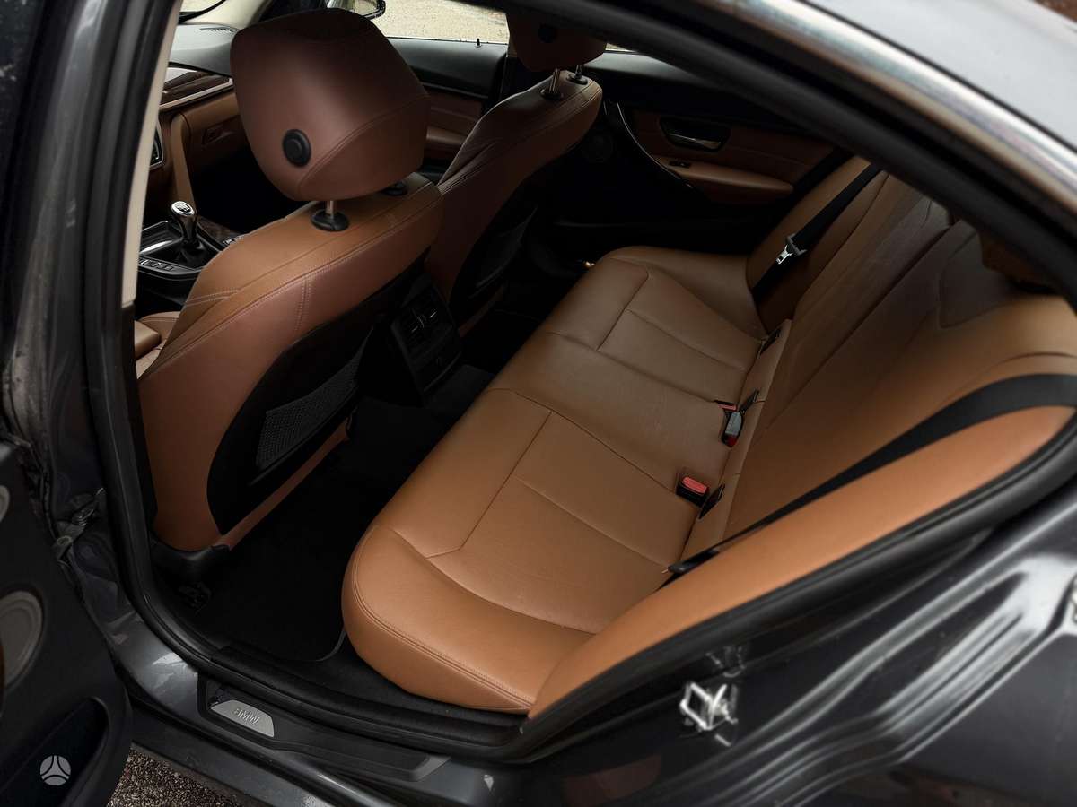 BMW 320, 2.0 l., Седан