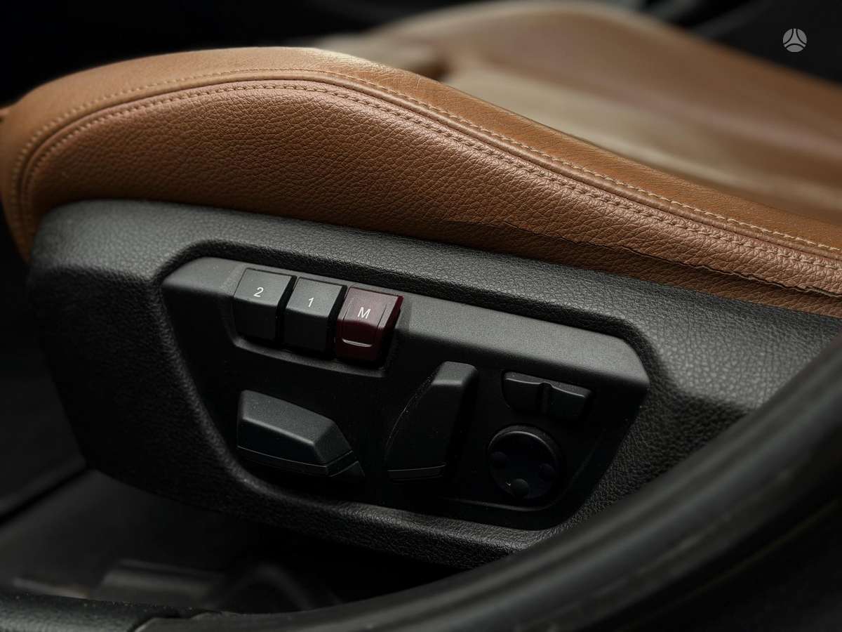 BMW 320, 2.0 l., Седан