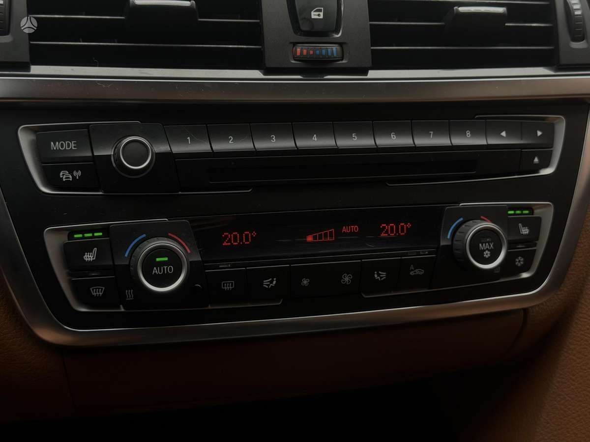 BMW 320, 2.0 l., Седан