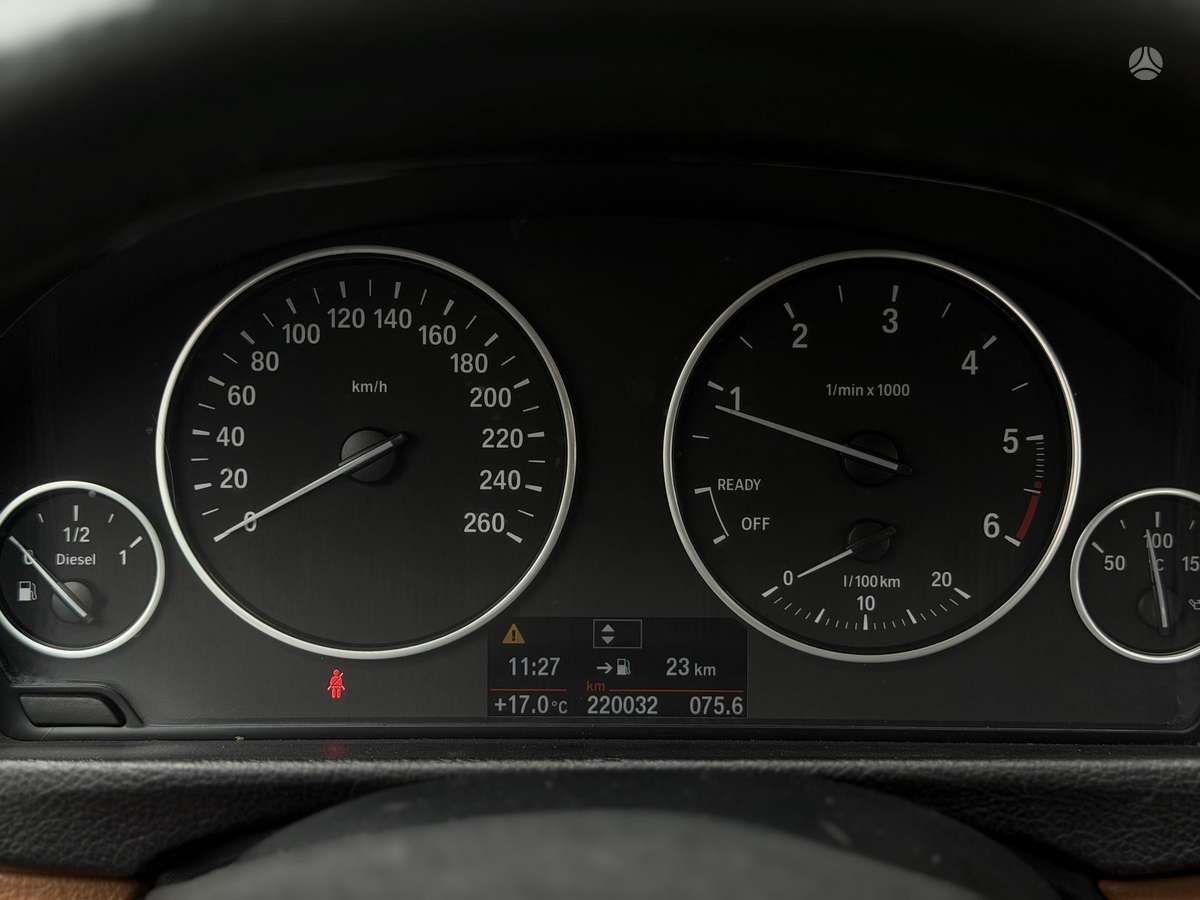 BMW 320, 2.0 l., Седан