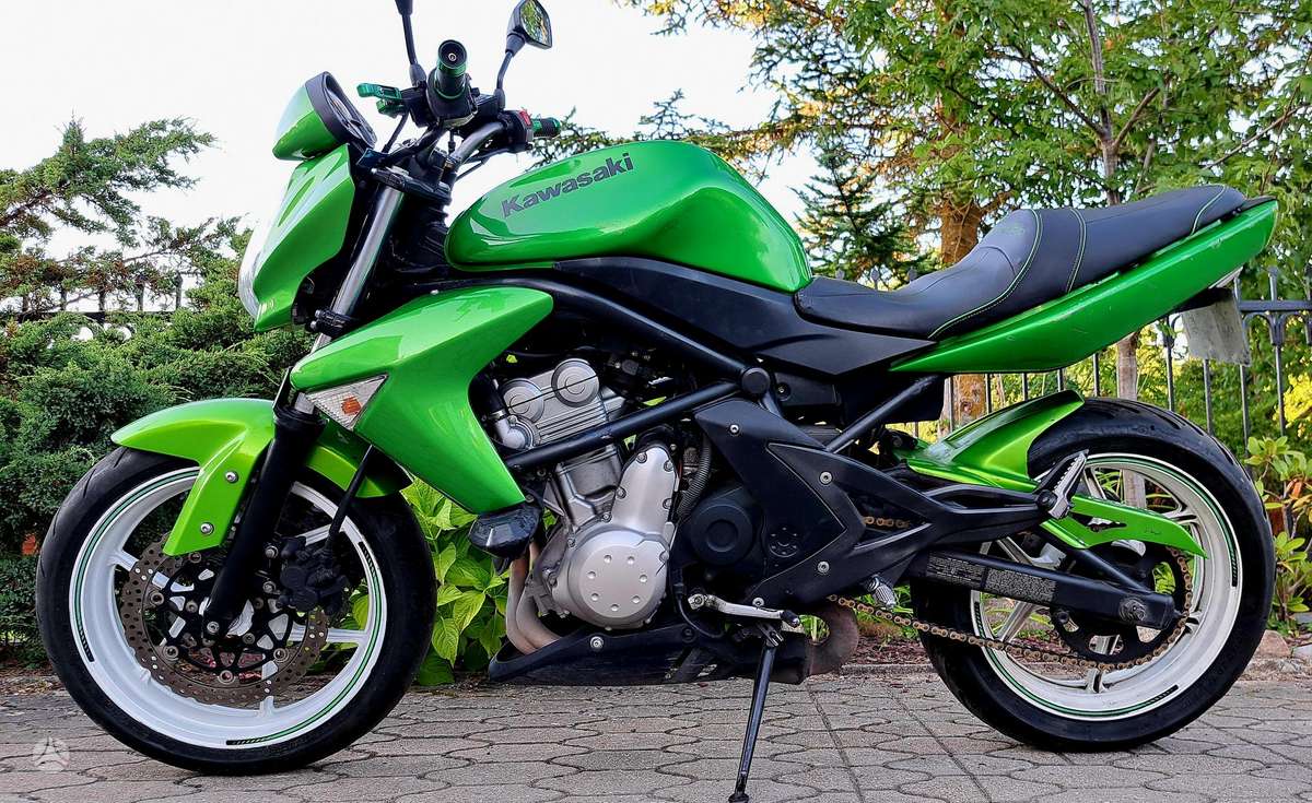 Kawasaki ER 650cc, street / classic