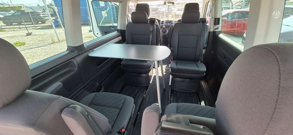 Volkswagen Multivan, 2.0 l., Минивэн