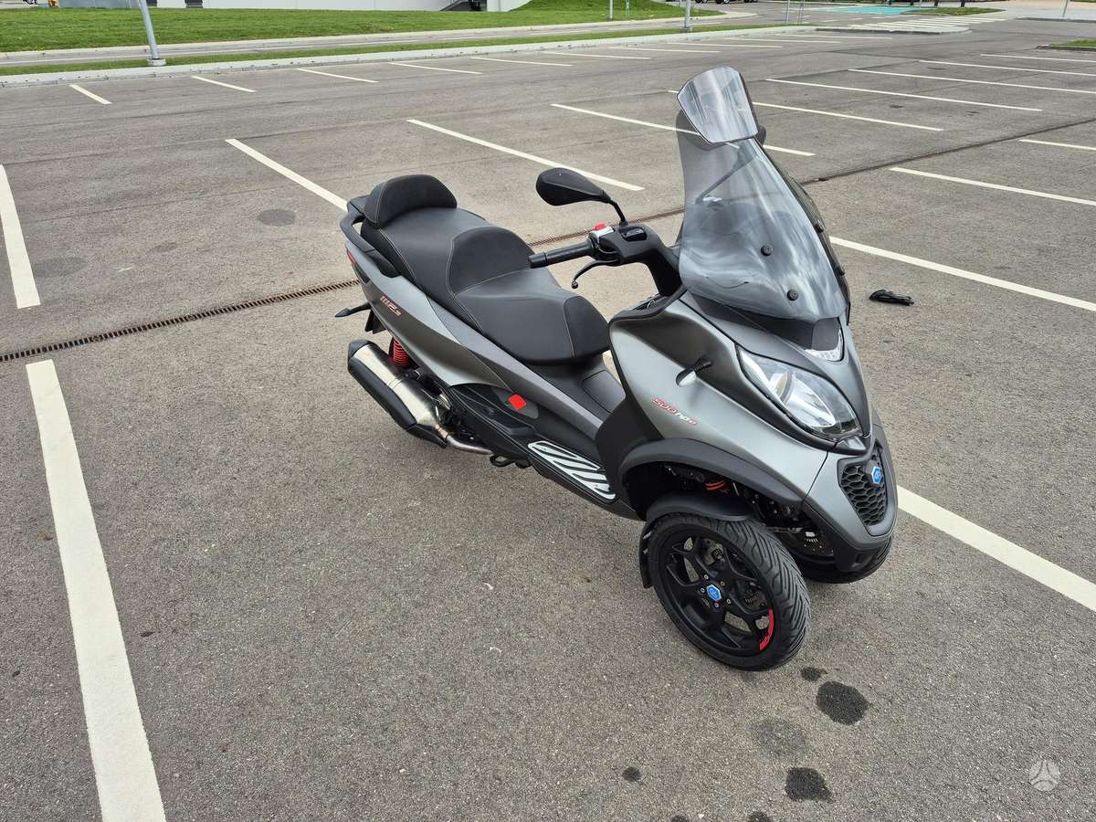 Piaggio MP3 493cc, трициклы