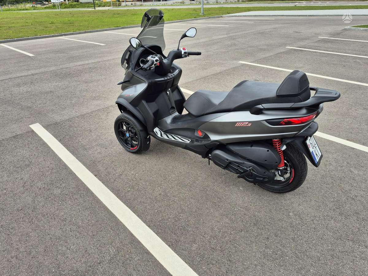 Piaggio MP3 493cc, trikes