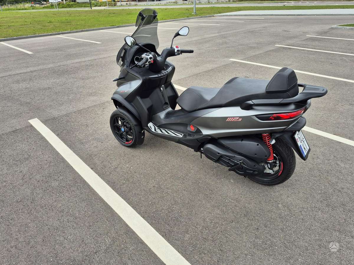 Piaggio MP3 493cc, triračiai