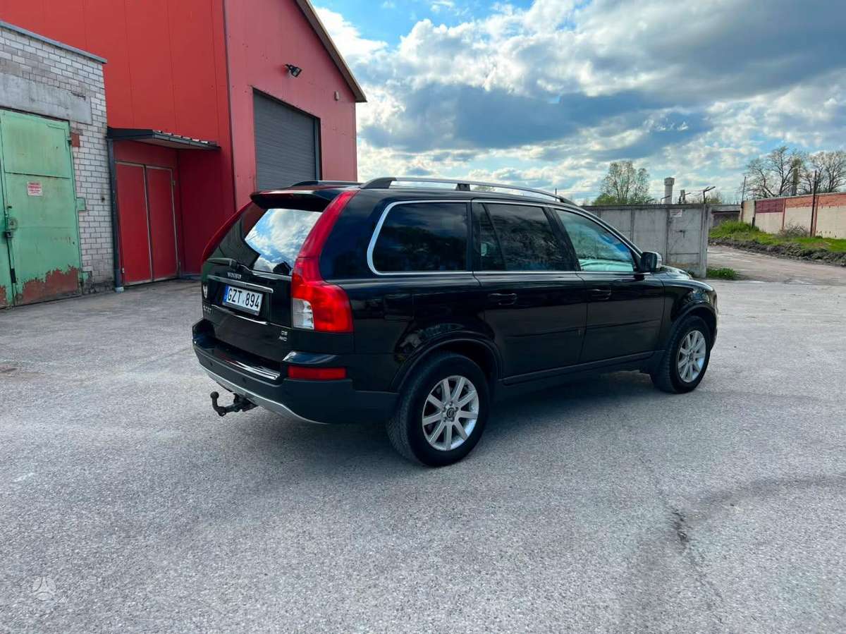 Volvo XC90 - 5