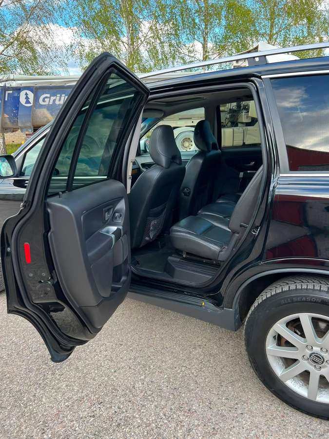 Volvo XC90 - 8