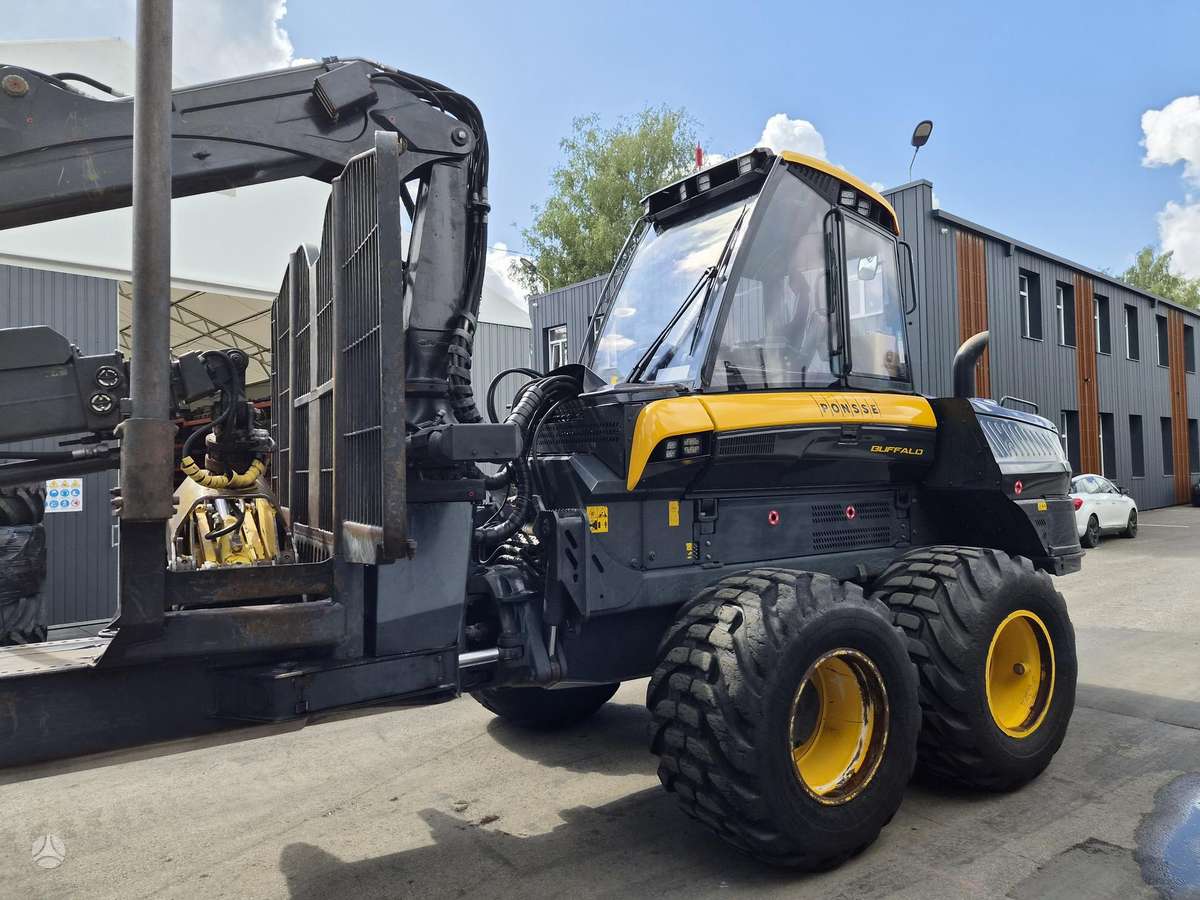 Ponsse Buffalo, forwarders