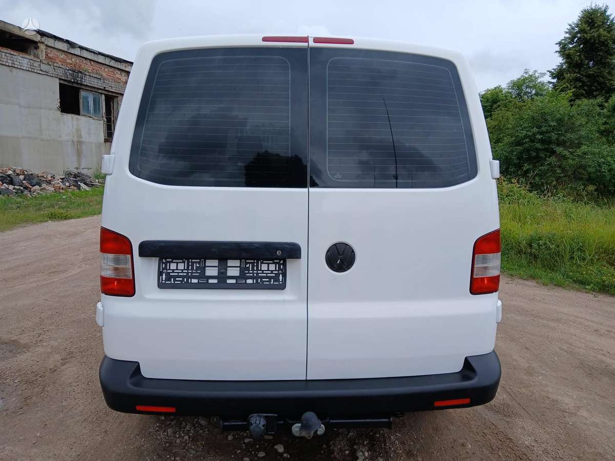 Volkswagen Transporter - 5