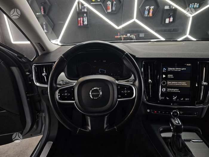 Volvo V90, 2.0 l., Универсал
