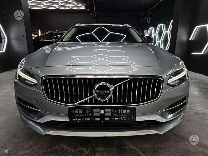 Volvo V90, 2.0 l., Универсал