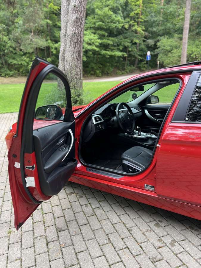 BMW 328, 2.0 l., Седан