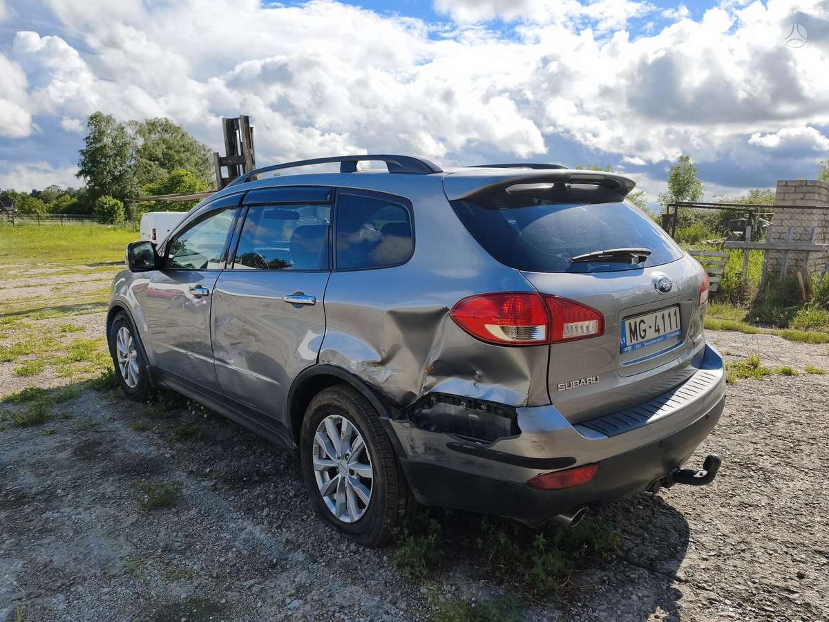 Subaru Tribeca - 4