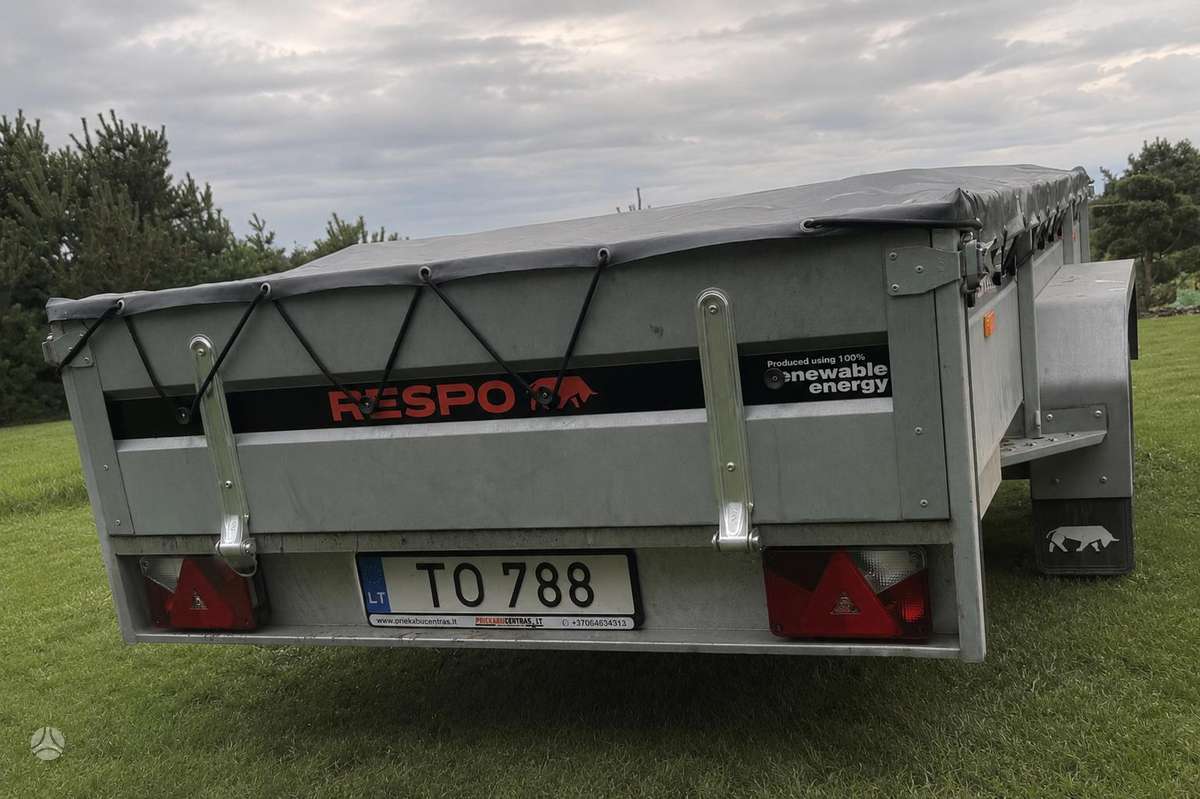 Respo, passenger car trailers