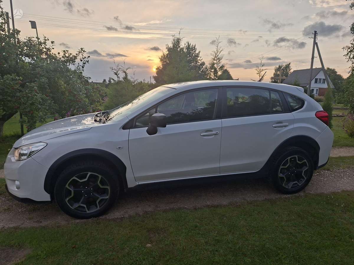 Subaru XV, 2.0 l., Хэтчбек