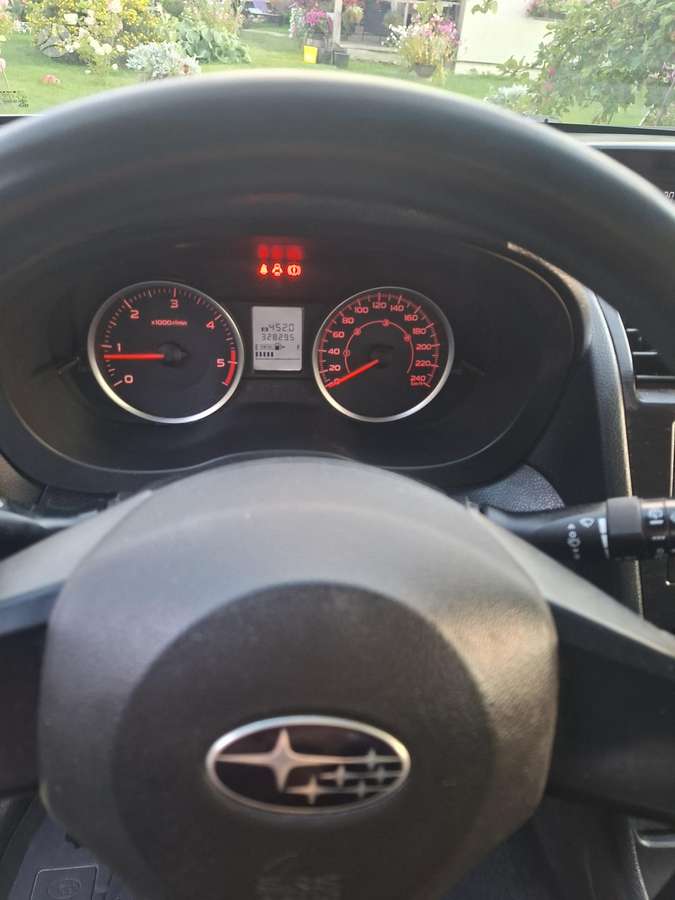 Subaru XV, 2.0 l., Хэтчбек