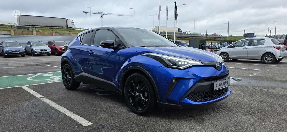 Toyota C-HR - 3