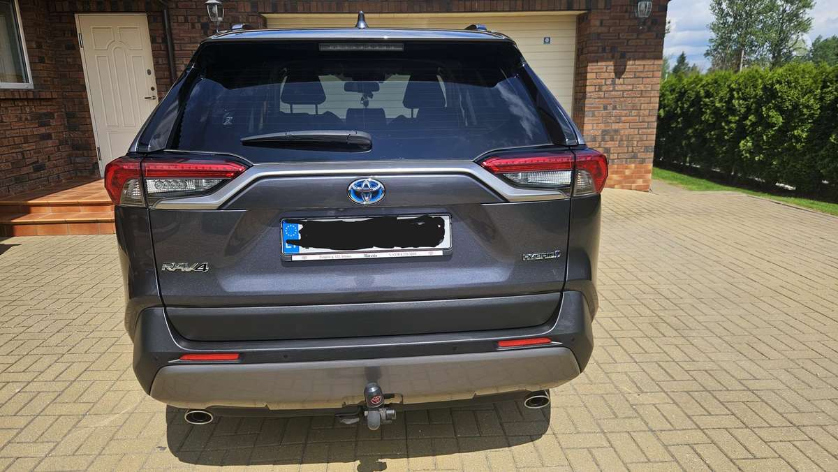 Toyota RAV4 - 6