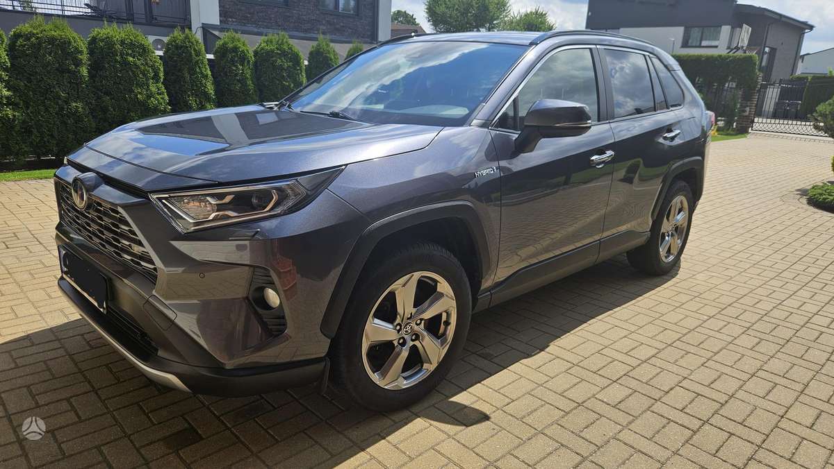 Toyota RAV4 - 9