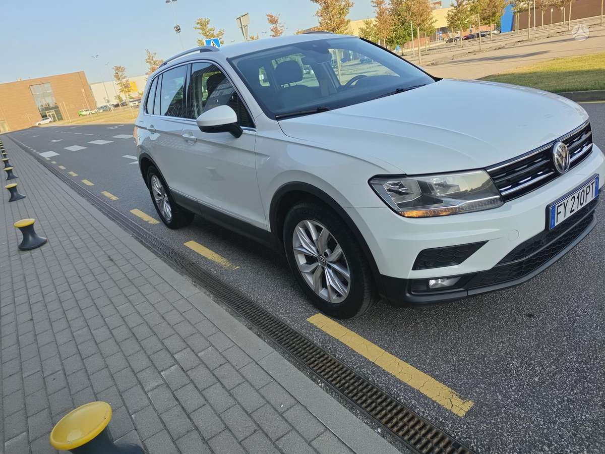 Volkswagen Tiguan - 3