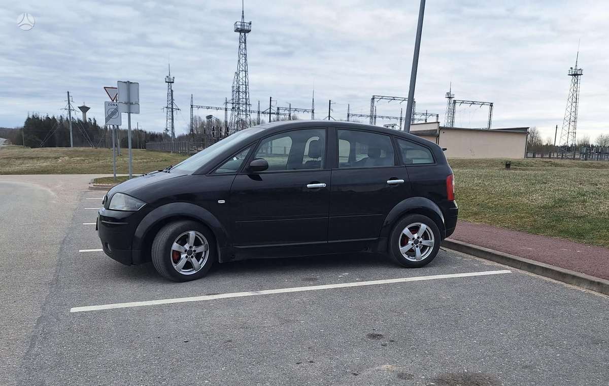 Audi A2, 1.4 l., Хэтчбек
