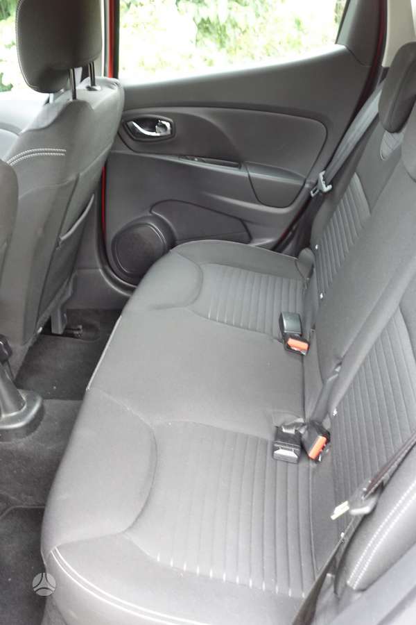 Renault Clio - 8