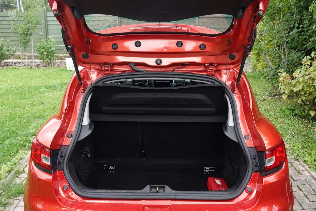 Renault Clio, 1.5 l., Хэтчбек