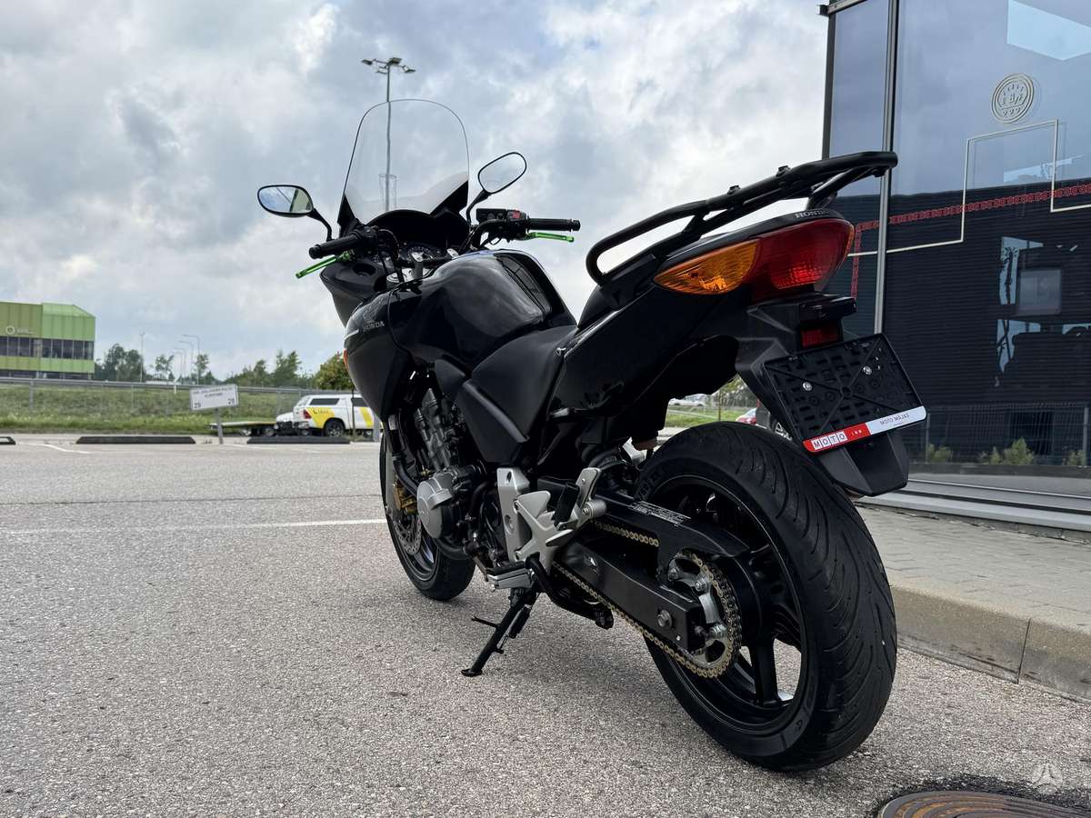 Honda CBF 600cc, street / classic