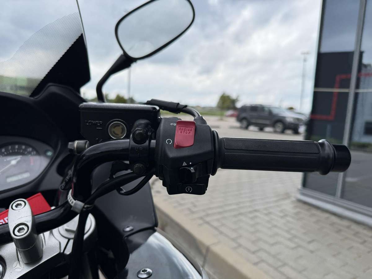Honda CBF 600cc, street / classic
