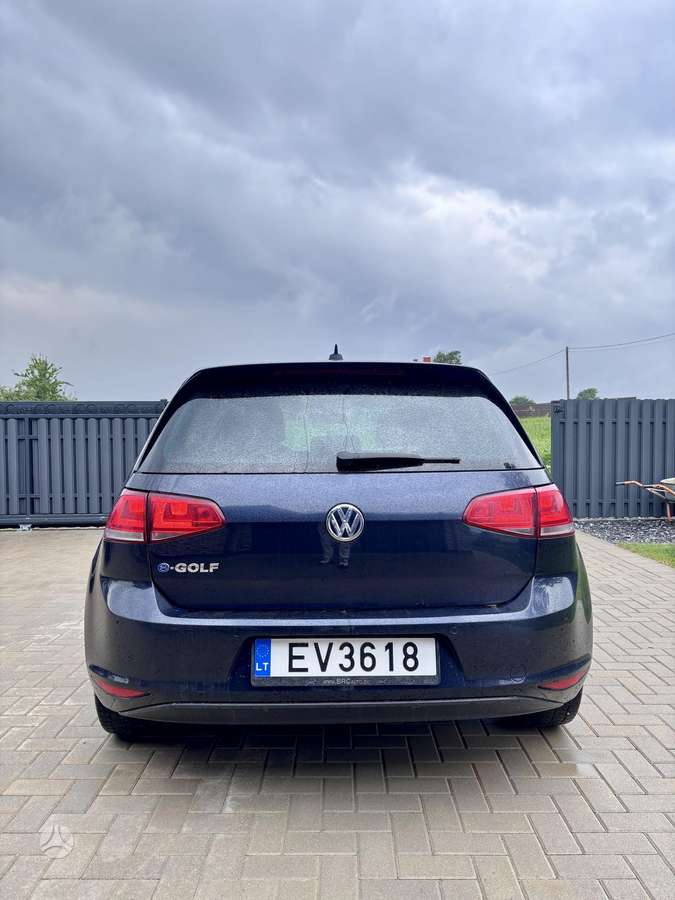Volkswagen Golf, 24 kWh, hatchback