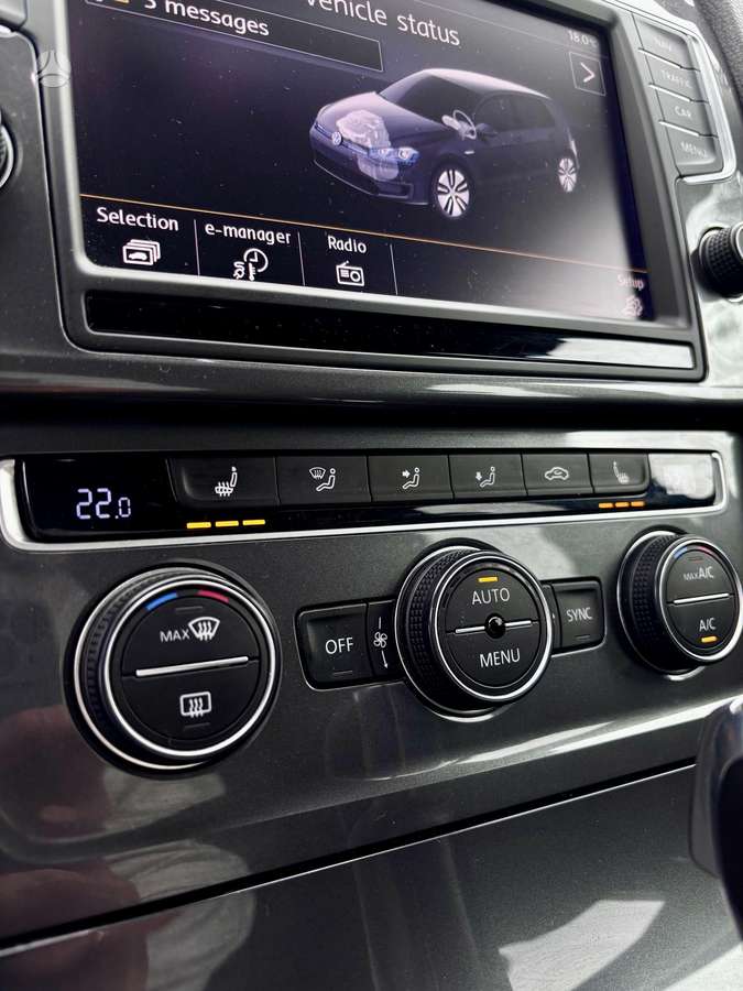 Volkswagen Golf, 24 kWh, hatchback