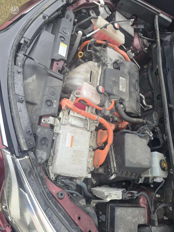Toyota RAV4 - 6